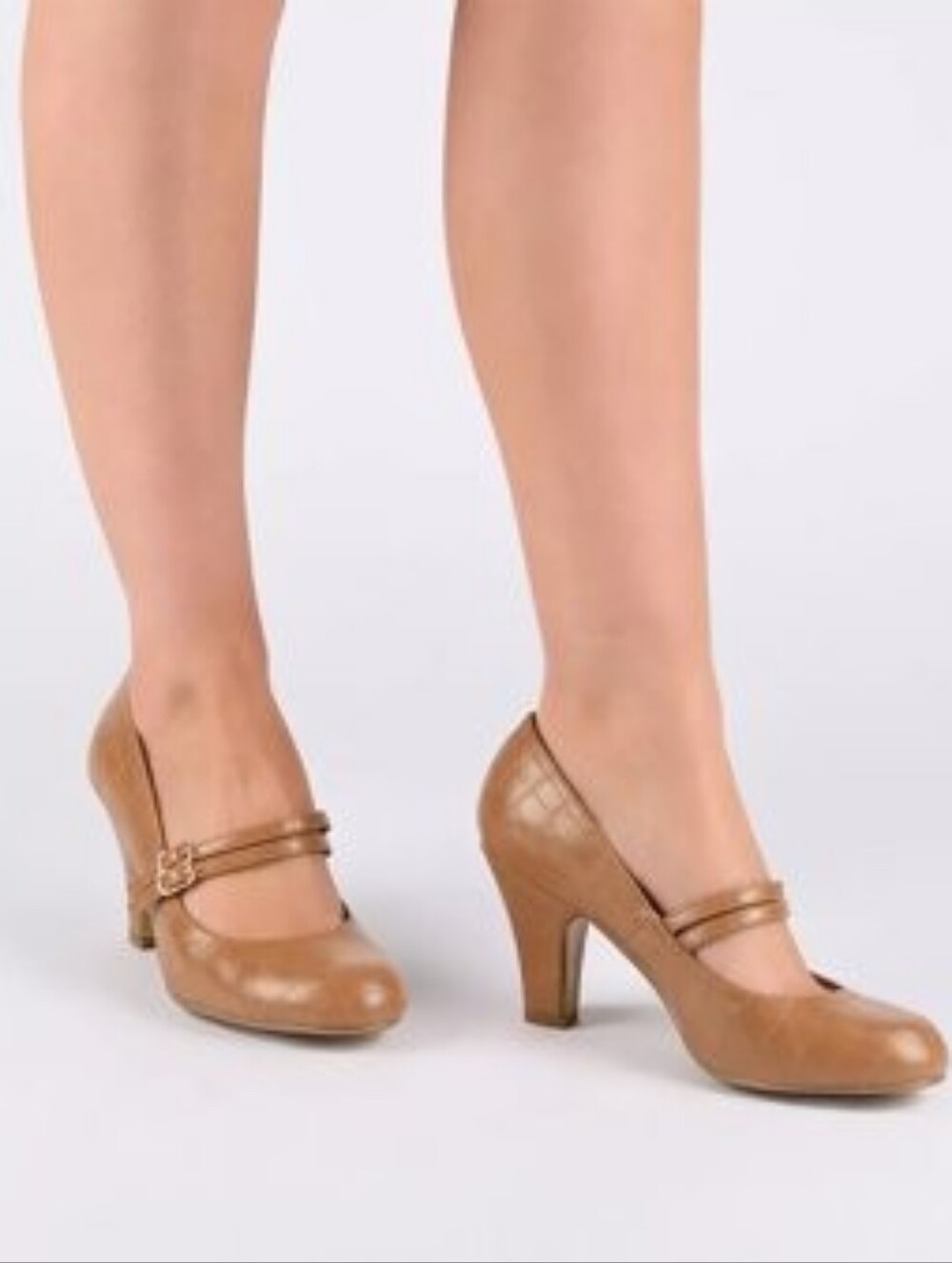 (D-4854) Journee Windy Mary Jane Pump Sz 11